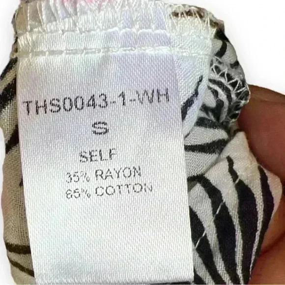 THML off the shoulder cotton top size S - Picture 10 of 11